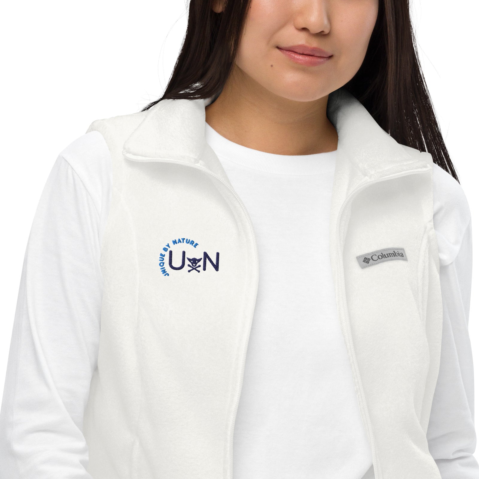 UxN Women’s Columbia fleece vest